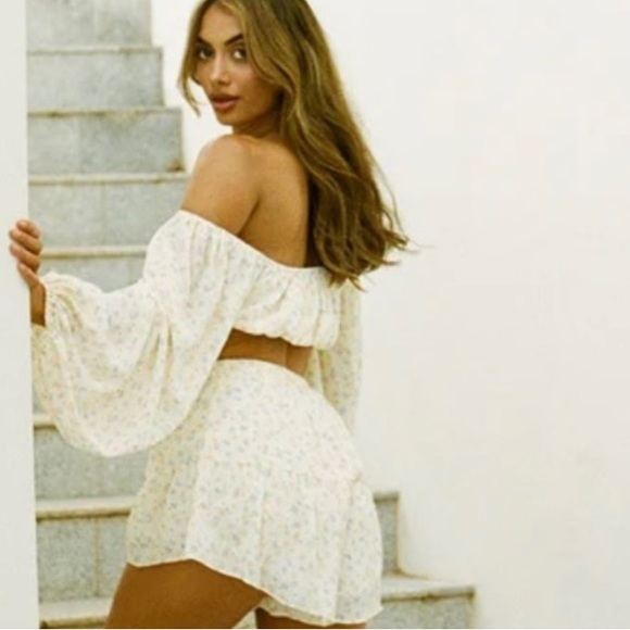 Sabo Skirt Cayenne Long Sleeve Yellow Floral Top size Medium NEW $58 - Picture 4 of 13